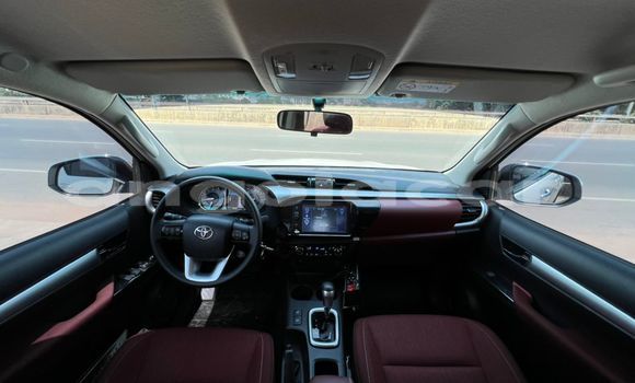 Comprar Usado Toyota Hilux Branco Carro em Luanda em Luanda Province Comprar Usado Toyota Hilux Branco Carro em Luanda em Luanda Province