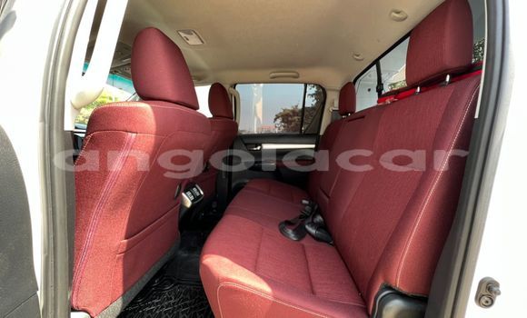 Comprar Usado Toyota Hilux Branco Carro em Luanda em Luanda Province Comprar Usado Toyota Hilux Branco Carro em Luanda em Luanda Province
