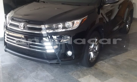 Comprar Novo Toyota Highlander Preto Carro em Luanda em Luanda Province Comprar Novo Toyota Highlander Preto Carro em Luanda em Luanda Province