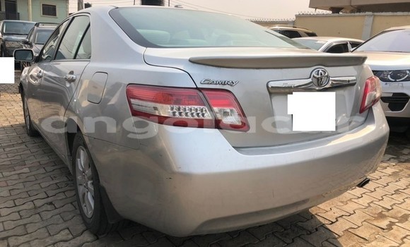 Comprar Usado Toyota Camry Outro Carro em Namibe em Namibe Province