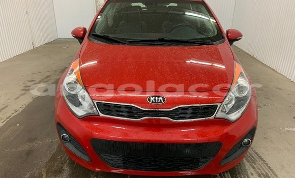 Buy Used Kia rio Red Car in Luanda in Luanda Province Buy Used Kia rio Red Car in Luanda in Luanda Province