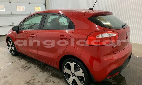 Acheter Occasion Voiture Kia rio Rouge à Luanda, Province de Luanda Acheter Occasion Voiture Kia rio Rouge à Luanda, Province de Luanda
