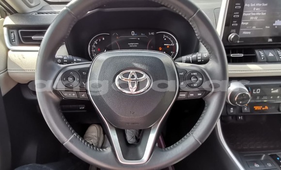 Comprar Usado Toyota RAV4 Outro Carro em Luanda em Luanda Province Comprar Usado Toyota RAV4 Outro Carro em Luanda em Luanda Province