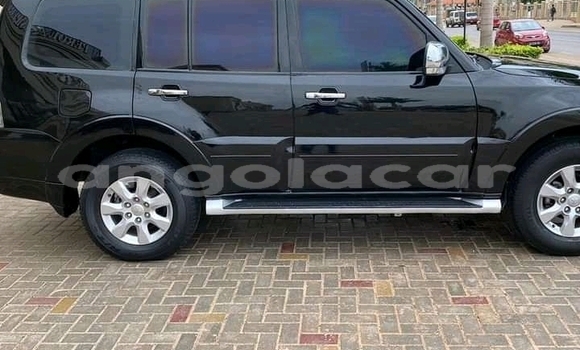 Buy Used Mitsubishi Pajero Black Car in Luanda in Luanda Province Buy Used Mitsubishi Pajero Black Car in Luanda in Luanda Province