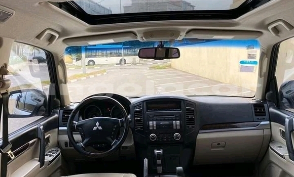 Acheter Occasion Voiture Mitsubishi Pajero Blanc à Luanda, Province de Luanda Acheter Occasion Voiture Mitsubishi Pajero Blanc à Luanda, Province de Luanda