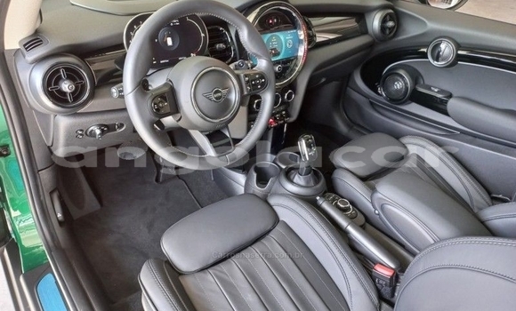 Comprar Usado MINI Cooper Verde Carro em Luanda em Luanda Province Comprar Usado MINI Cooper Verde Carro em Luanda em Luanda Province