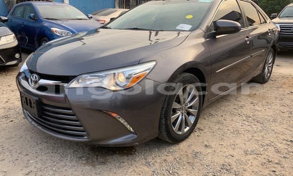 Acheter Occasion Voiture Toyota Camry Gris à Luanda, Province de Luanda Acheter Occasion Voiture Toyota Camry Gris à Luanda, Province de Luanda
