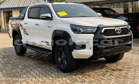 Acheter Occasion Voiture Toyota Hilux Blanc à Luanda, Province de Luanda Acheter Occasion Voiture Toyota Hilux Blanc à Luanda, Province de Luanda