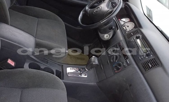 Acheter Occasion Voiture Toyota Corolla Rouge à Luanda, Province de Luanda Acheter Occasion Voiture Toyota Corolla Rouge à Luanda, Province de Luanda
