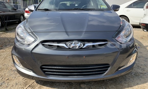 Acheter Occasion Voiture Hyundai Accent Autre à Luanda, Province de Luanda Acheter Occasion Voiture Hyundai Accent Autre à Luanda, Province de Luanda