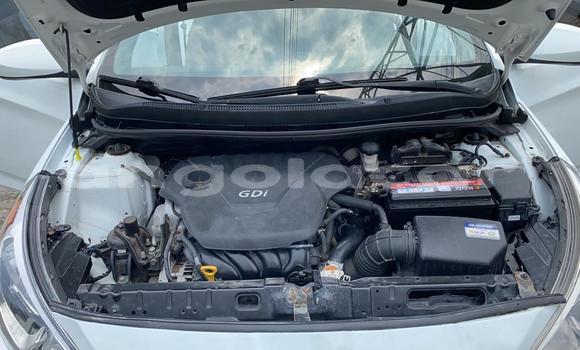 Buy Used Hyundai Accent White Car in Luanda in Luanda Province Buy Used Hyundai Accent White Car in Luanda in Luanda Province