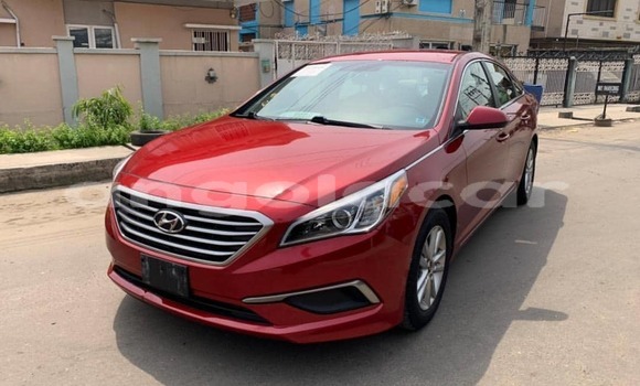 Comprar Usado Hyundai Sonata Vermelho Carro em Luanda em Luanda Province