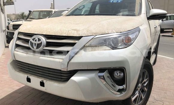 Comprar Usado Toyota Fortuner Branco Carro em Luanda em Luanda Province Comprar Usado Toyota Fortuner Branco Carro em Luanda em Luanda Province