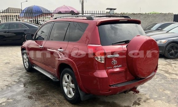 Acheter Occasion Voiture Toyota RAV4 Rouge à Luanda, Province de Luanda