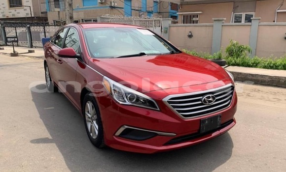 Buy Used Hyundai Sonata Red Car in Luanda in Luanda Province Buy Used Hyundai Sonata Red Car in Luanda in Luanda Province