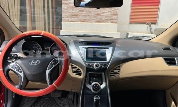 Comprar Usado Hyundai Elantra Vermelho Carro em Luanda em Luanda Province Comprar Usado Hyundai Elantra Vermelho Carro em Luanda em Luanda Province