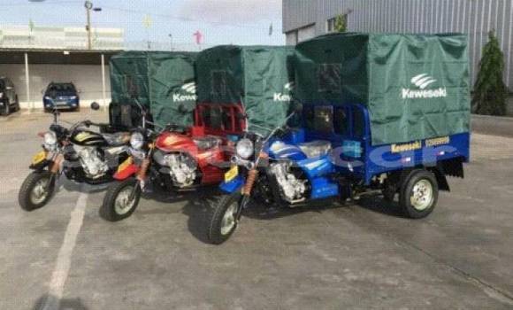 Acheter Occasion Moto Kawasaki Vulcan 900 Classic Autre à Luanda, Province de Luanda Acheter Occasion Moto Kawasaki Vulcan 900 Classic Autre à Luanda, Province de Luanda