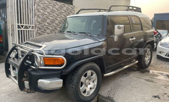 Comprar Usado Toyota FJ Cruiser Outro Carro em Luanda em Luanda Province Comprar Usado Toyota FJ Cruiser Outro Carro em Luanda em Luanda Province