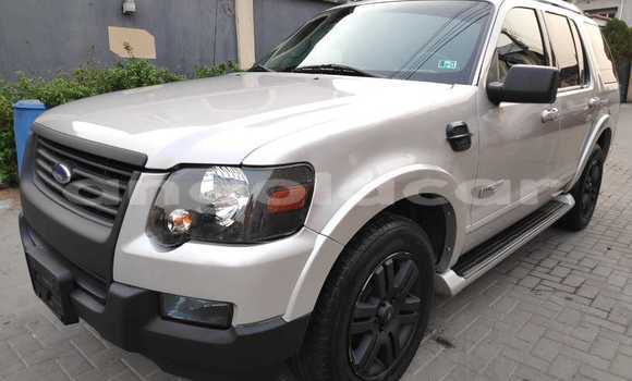 Comprar Usado Ford Explorer Outro Carro em Luanda em Luanda Province