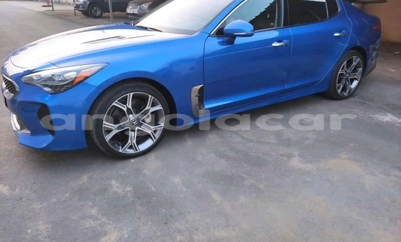 Acheter Occasion Voiture Kia Stinger Bleu à Luanda, Province de Luanda