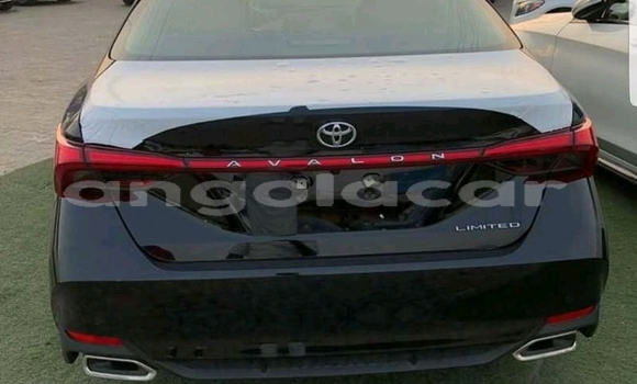 Buy Used Toyota Avalon Black Car in Luanda in Luanda Province Buy Used Toyota Avalon Black Car in Luanda in Luanda Province