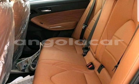Buy Used Toyota Avalon Black Car in Luanda in Luanda Province Buy Used Toyota Avalon Black Car in Luanda in Luanda Province