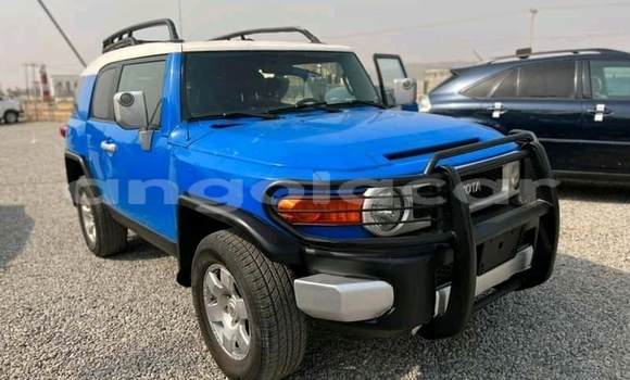 Acheter Occasion Voiture Toyota FJ Cruiser Bleu à Luanda, Province de Luanda