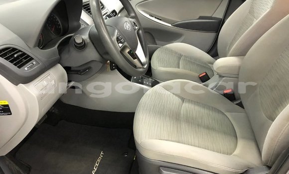 Buy Used Hyundai Accent Other Car in Luanda in Luanda Province Buy Used Hyundai Accent Other Car in Luanda in Luanda Province