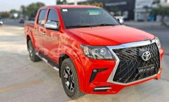 Comprar Usado Toyota Hilux Vermelho Carro em Luanda em Luanda Province Comprar Usado Toyota Hilux Vermelho Carro em Luanda em Luanda Province