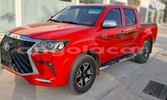 Acheter Occasion Voiture Toyota Hilux Rouge à Luanda, Province de Luanda Acheter Occasion Voiture Toyota Hilux Rouge à Luanda, Province de Luanda