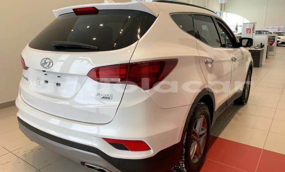 Acheter Occasion Voiture Hyundai Tucson Blanc à Luanda, Province de Luanda Acheter Occasion Voiture Hyundai Tucson Blanc à Luanda, Province de Luanda