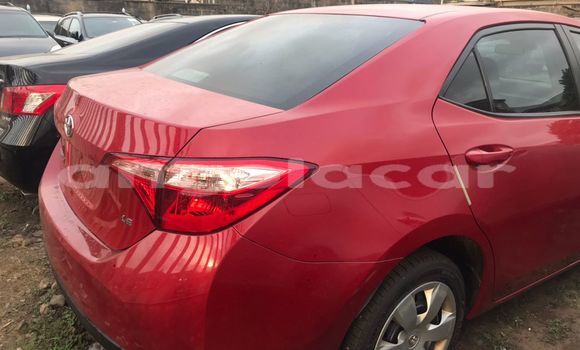 Acheter Occasion Voiture Toyota Corolla Rouge à Luanda, Province de Luanda Acheter Occasion Voiture Toyota Corolla Rouge à Luanda, Province de Luanda