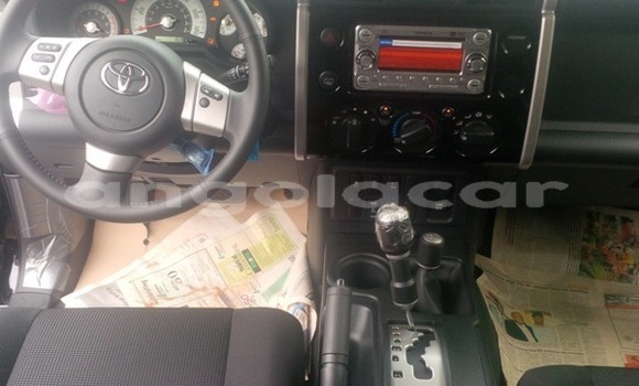 Comprar Usado Toyota FJ Cruiser Preto Carro em Luanda em Luanda Province Comprar Usado Toyota FJ Cruiser Preto Carro em Luanda em Luanda Province