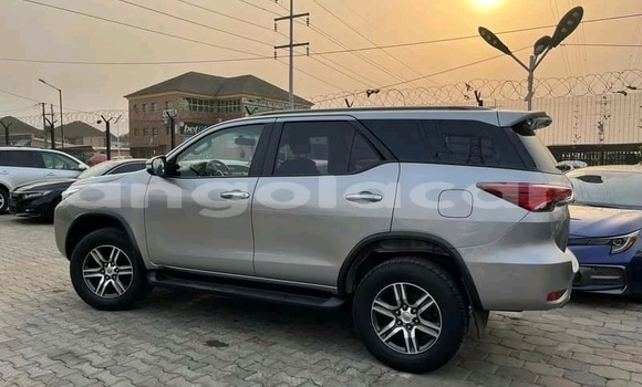 Acheter Occasion Voiture Toyota Fortuner Autre à Luanda, Province de Luanda Acheter Occasion Voiture Toyota Fortuner Autre à Luanda, Province de Luanda