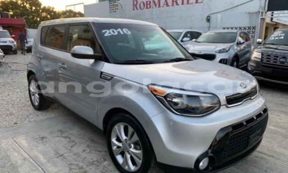 Acheter Occasion Voiture Kia Soul Gris à Luanda, Province de Luanda Acheter Occasion Voiture Kia Soul Gris à Luanda, Province de Luanda