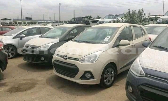 Buy Used Hyundai i10 Other Car in Luanda in Luanda Province Buy Used Hyundai i10 Other Car in Luanda in Luanda Province