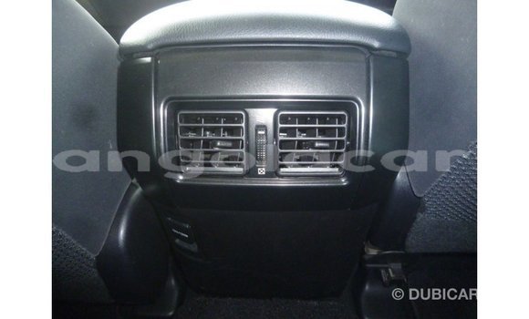 Acheter Import Voiture Toyota Prado Blanc à Import - Dubai, Province de Bengo Acheter Import Voiture Toyota Prado Blanc à Import - Dubai, Province de Bengo