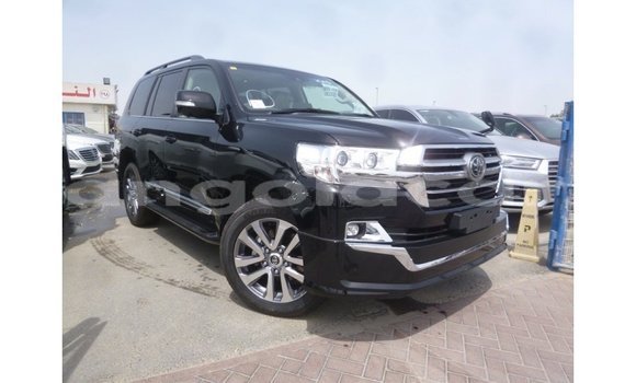 Comprar Importar Toyota Land Cruiser Preto Carro em Import - Dubai em Bengo Province Comprar Importar Toyota Land Cruiser Preto Carro em Import - Dubai em Bengo Province