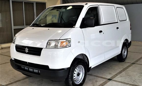 Acheter Occasion Voiture Suzuki APV Blanc à Luanda, Province de Luanda