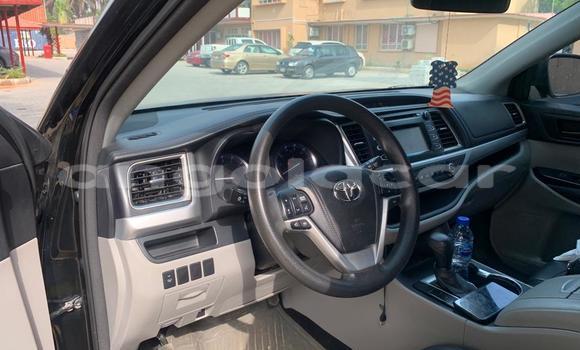 Comprar Usado Toyota Highlander Preto Carro em Luanda em Luanda Province Comprar Usado Toyota Highlander Preto Carro em Luanda em Luanda Province