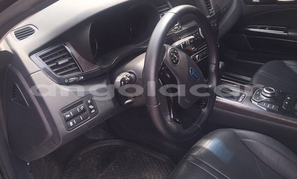 Buy Used Kia Quoris Black Car in Luanda in Luanda Province
