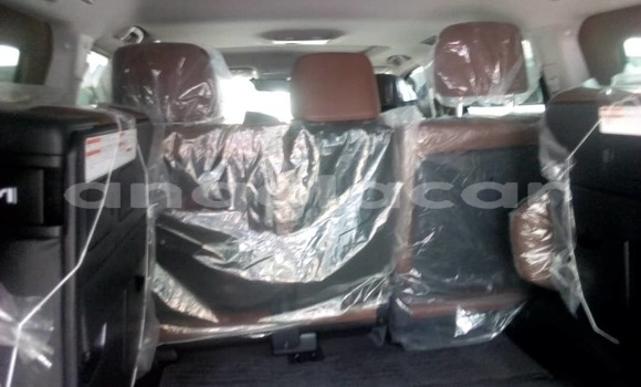 Buy Used Toyota Land Cruiser Black Car in Luanda in Luanda Province