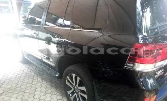 Acheter Occasion Voiture Toyota Land Cruiser Noir à Luanda, Province de Luanda Acheter Occasion Voiture Toyota Land Cruiser Noir à Luanda, Province de Luanda