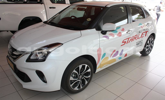Buy Used Toyota Starlet Other Car in Luanda in Luanda Province