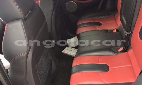 Acheter Occasion Voiture Land Rover Range Rover Evoque Noir à Luanda, Province de Luanda Acheter Occasion Voiture Land Rover Range Rover Evoque Noir à Luanda, Province de Luanda