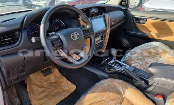 Comprar Usado Toyota Fortuner Branco Carro em Luanda em Luanda Province Comprar Usado Toyota Fortuner Branco Carro em Luanda em Luanda Province