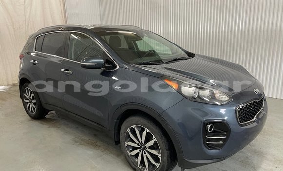 Comprar Usado Kia Sportage Preto Carro em Luanda em Luanda Province