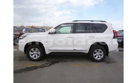 Comprar Importar Toyota Prado Branco Carro em Import - Dubai em Bengo Province Comprar Importar Toyota Prado Branco Carro em Import - Dubai em Bengo Province