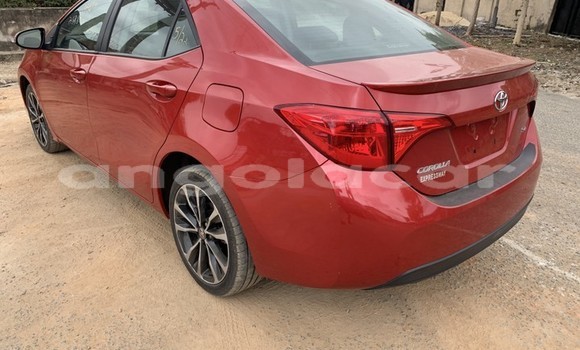 Comprar Usado Toyota Corolla Vermelho Carro em Luanda em Luanda Province