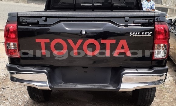 Comprar Usado Toyota Hiluxe VIGO Preto Carro em Luanda em Luanda Province Comprar Usado Toyota Hiluxe VIGO Preto Carro em Luanda em Luanda Province